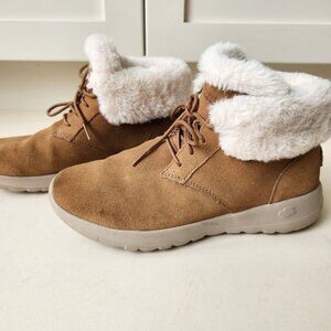 Skechers On-The-Go Faux Fur Tan Suede Ankle Boots Fall Winter Cabincore Cozy